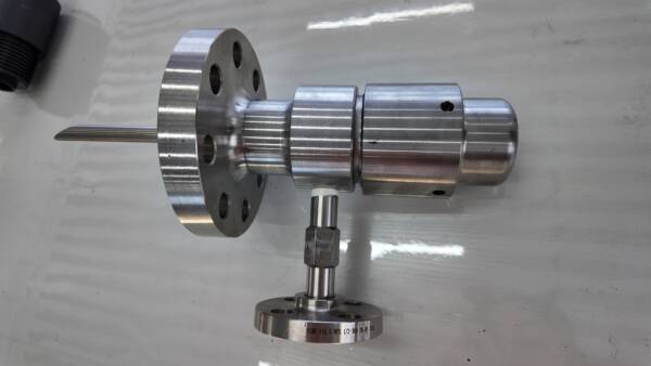 EMT Flanged Chemical Injection Quill - Image 4