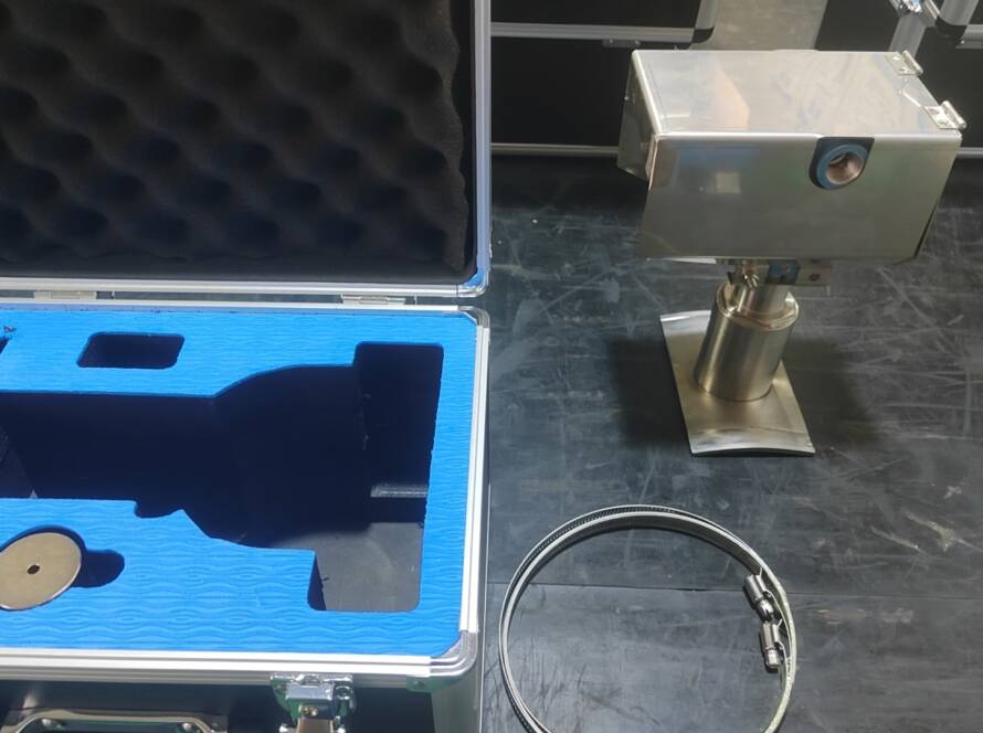 non-intrusive pig signaler