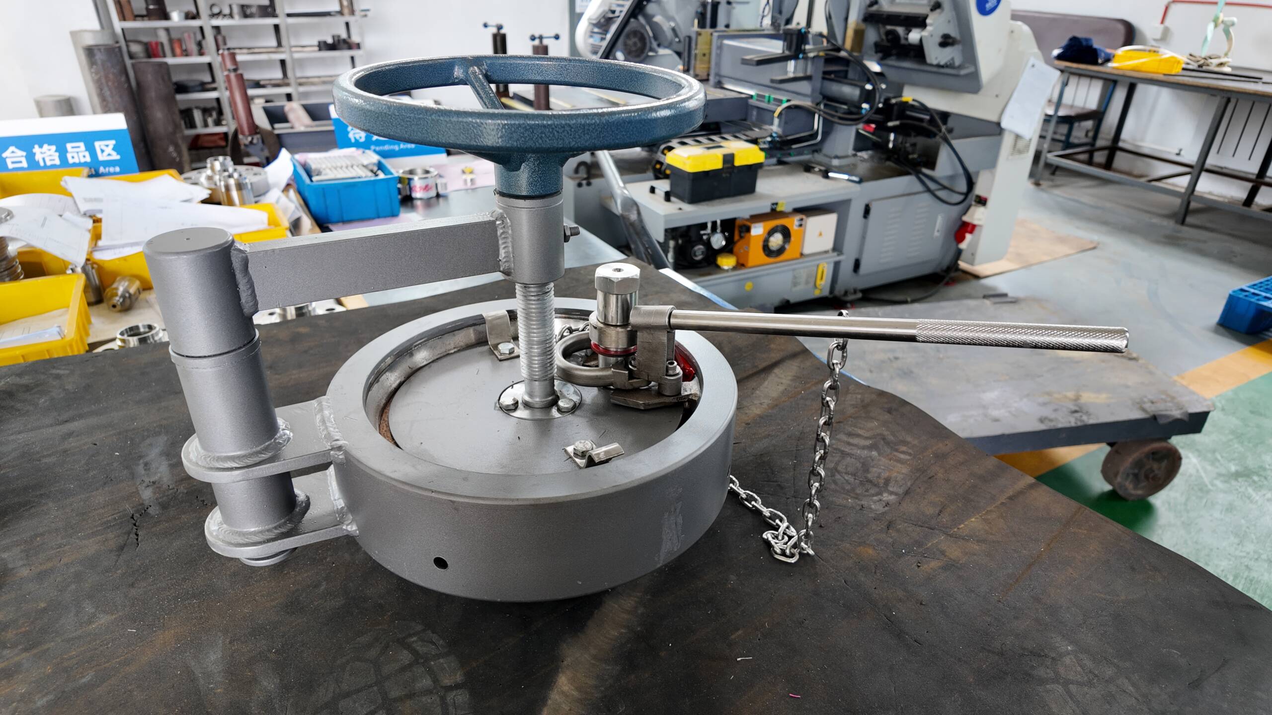 quick opening closure