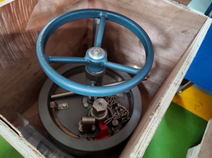 quick opening closure